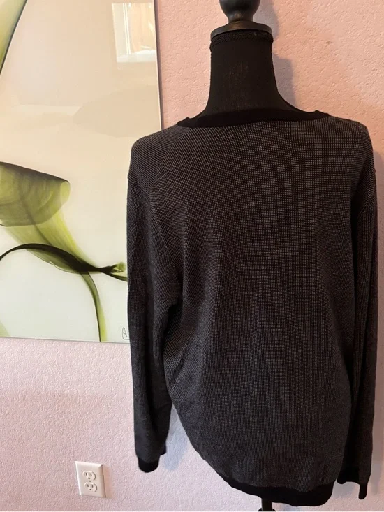 Men’s sweater size XL - Picture 3 of 5